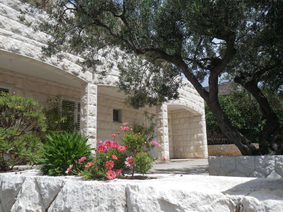 Apartment Buzolic Hvar Town Bagian luar foto